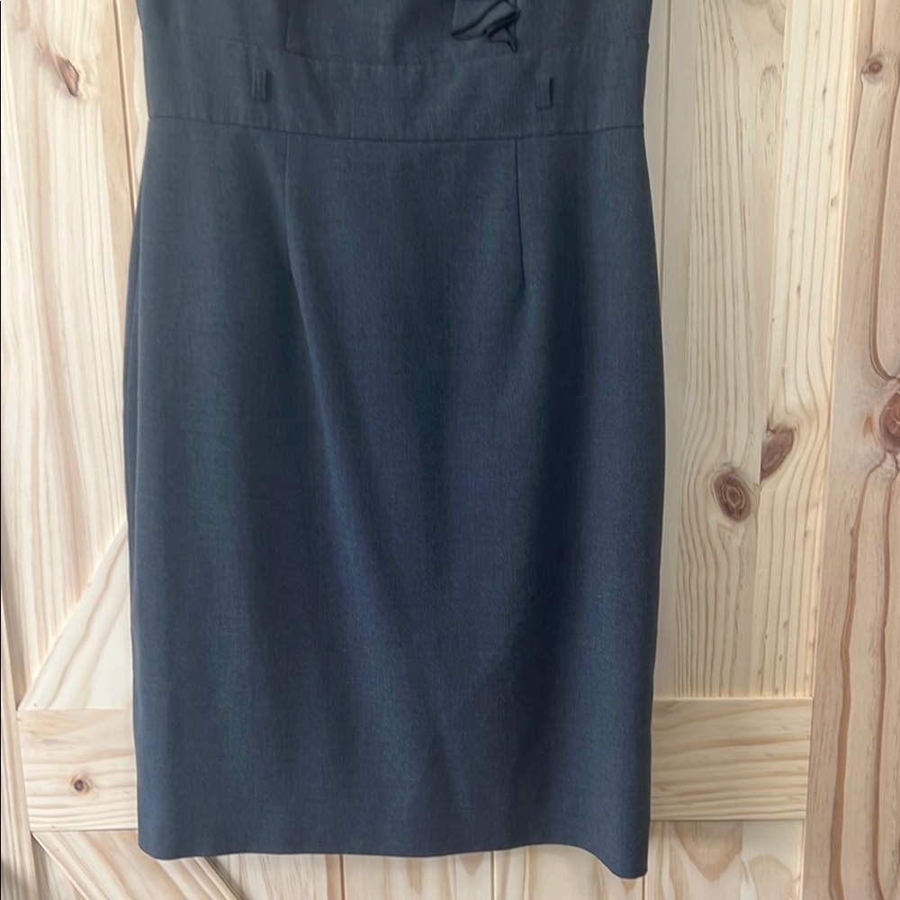 Tahari GreySheath Dress with Cap Sleeves - Picture 4 of 8